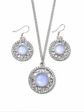 Silver Tone Lavender Blue Cabochon Rhinestone Necklace & Earrings Jewelry Set